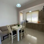 Apartment Andrea Sarandë