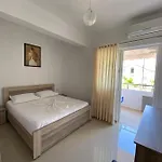 Andrea * Sarandë