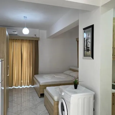 Andrea Apartamento Sarandë