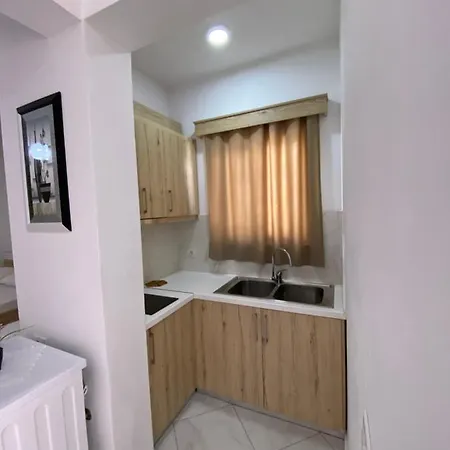 Andrea Apartamento Sarandë